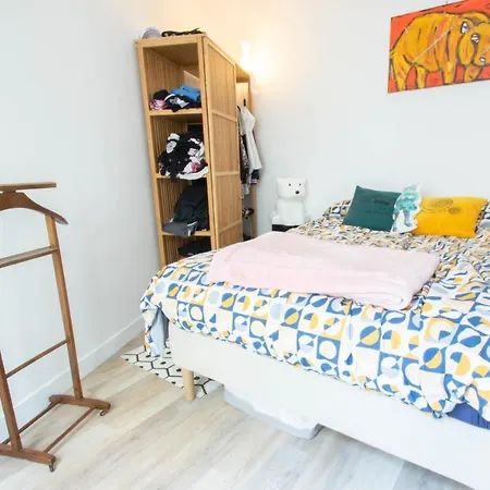 Charming Near Montmartre Apartment *